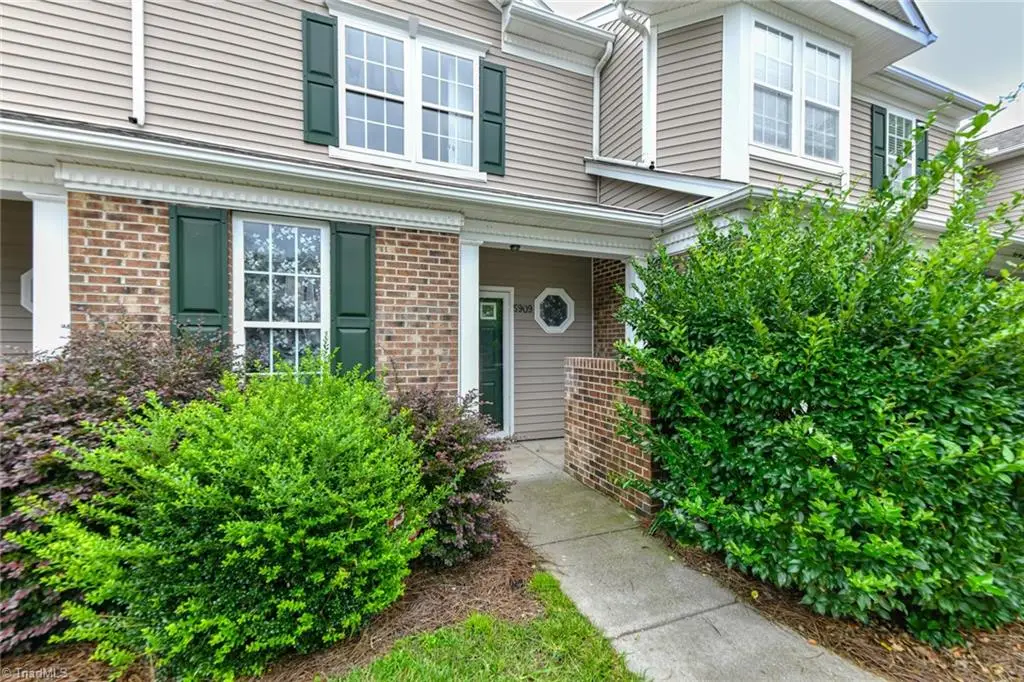 5909 Hollow Wood Court, Winston Salem, NC 27104 - Image #1