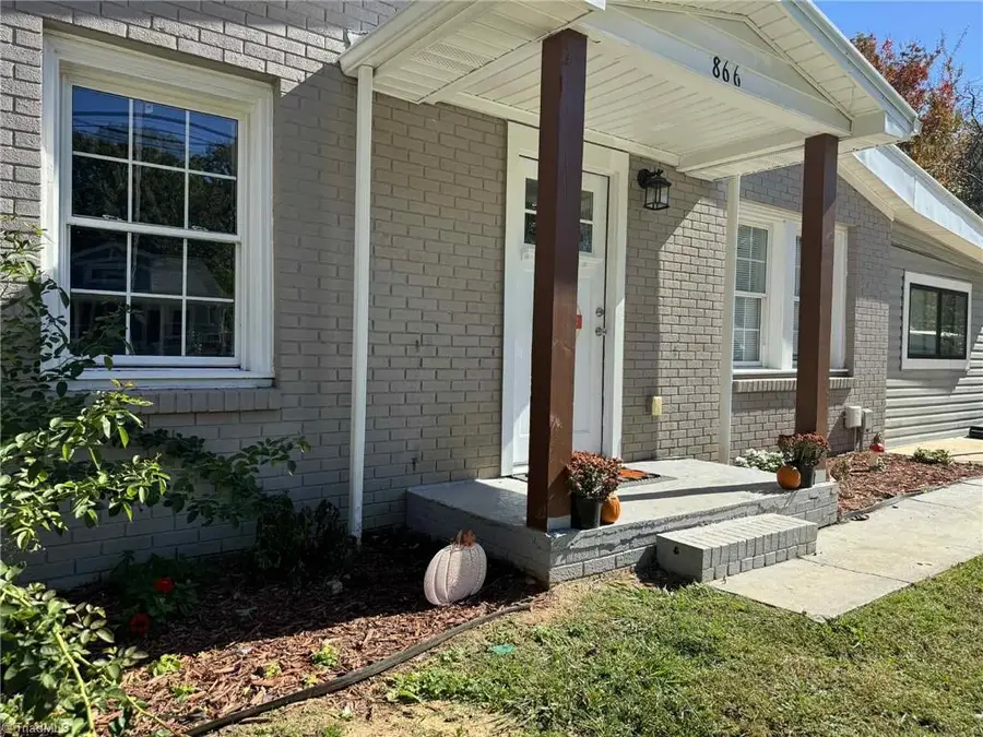 866 Mountain Road, Asheboro, NC 27205 - Image #2