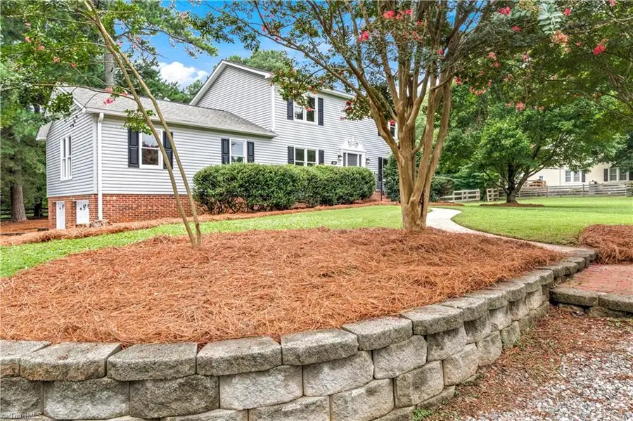 1650 W Clemmonsville Road, Winston Salem, NC 27127 - Image #2