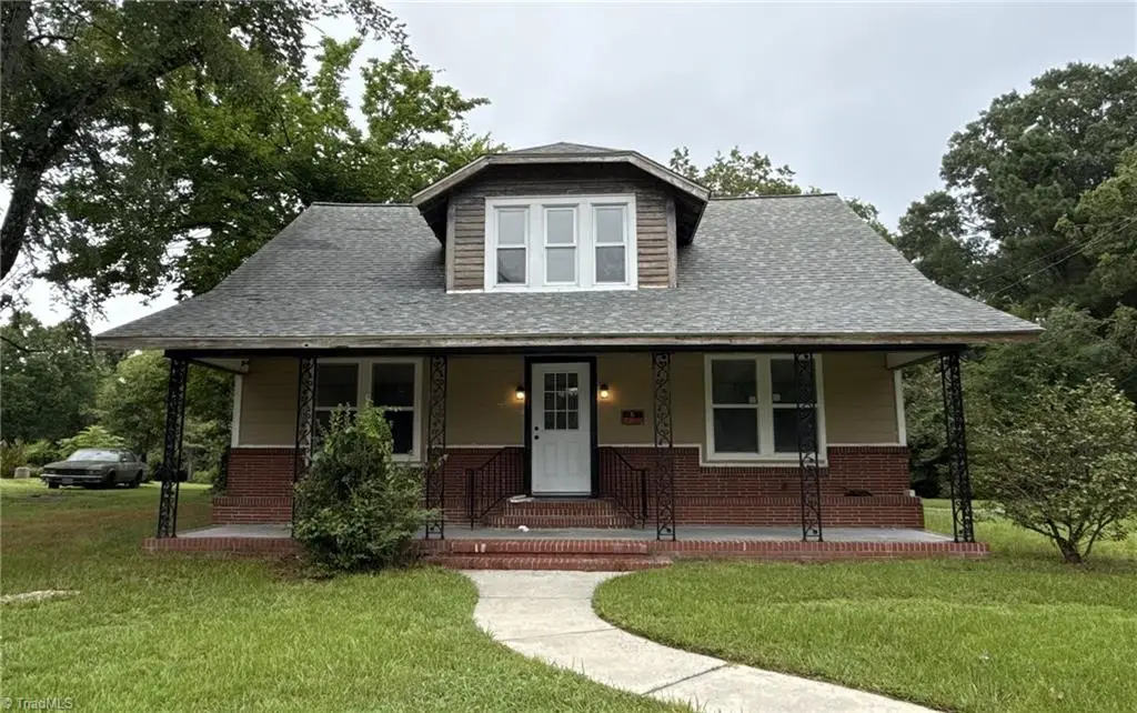 312 Culbreth Avenue, Thomasville, NC 27360 - Image #1
