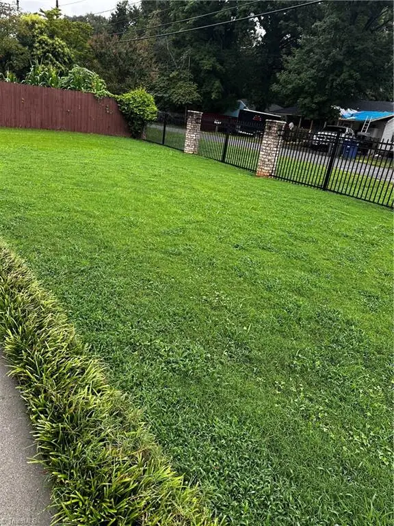 3932 Lexwin Avenue, Winston Salem, NC 27107 - Image #2