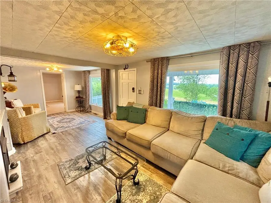 273 Faith Drive, Galax, VA 24333 - Image #3