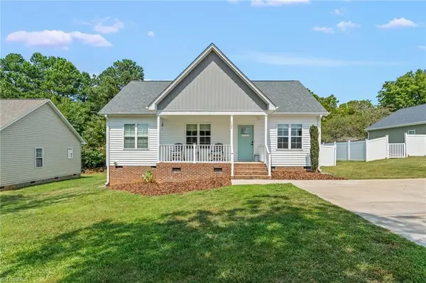 724 Sherwood Road, Asheboro, NC 27205