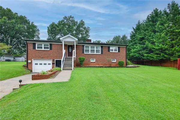 509 Greentree Drive, Greensboro, NC 27410