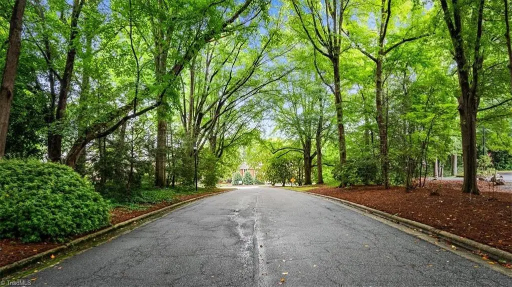 10 Fountain Manor Drive #B, Greensboro, NC 27405 - Image #1