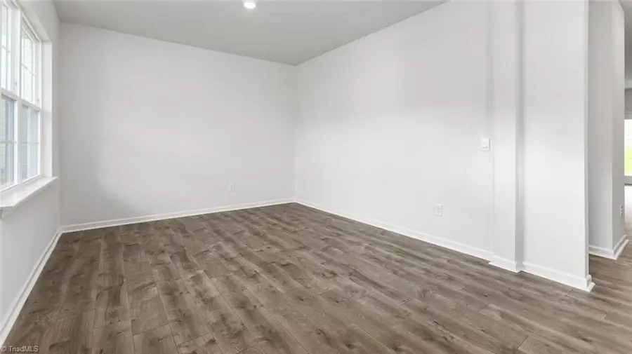 320 Lisa Lane, Clemmons, NC 27107 - Image #2