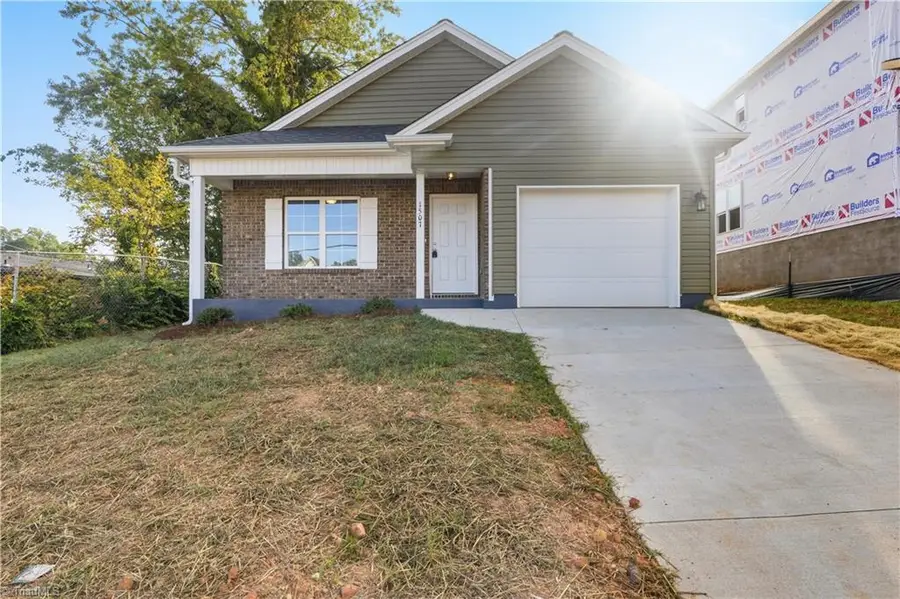1507 N Cleveland Avenue, Winston Salem, NC 27105 - #3