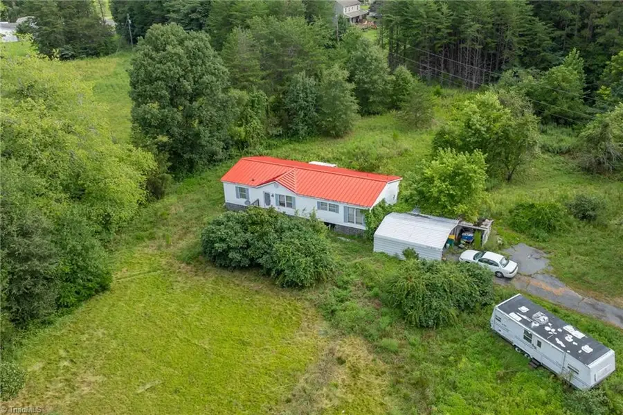 589 Alvis Lane, Wallburg, NC 27107 - Image #2