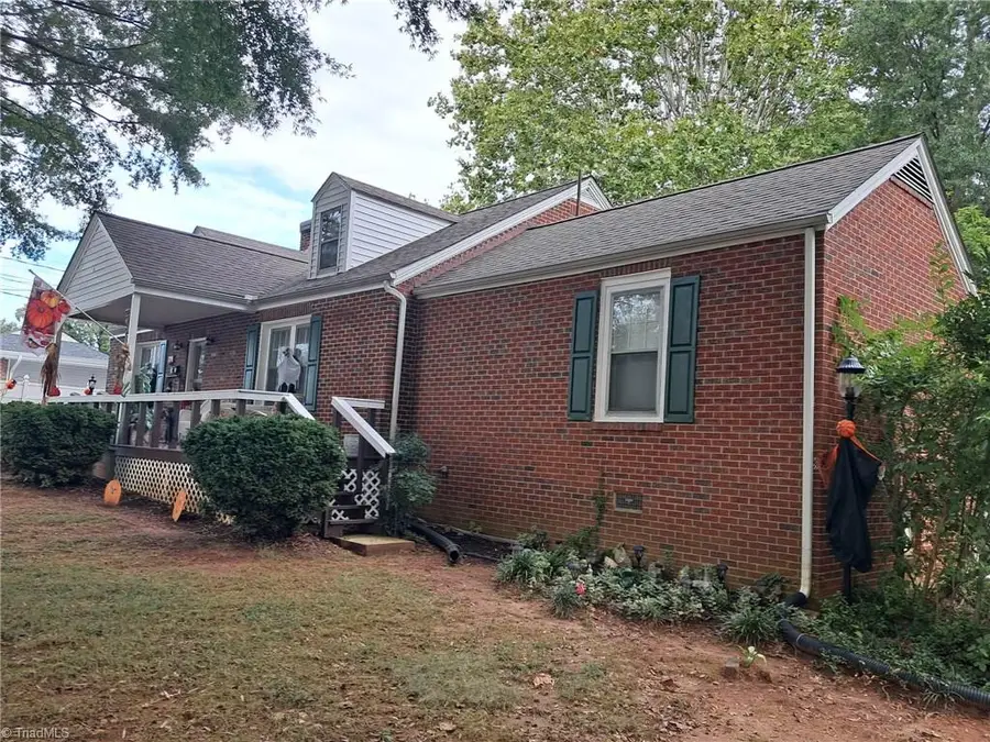 1729 Scales Street, Reidsville, NC 27320 - Image #2