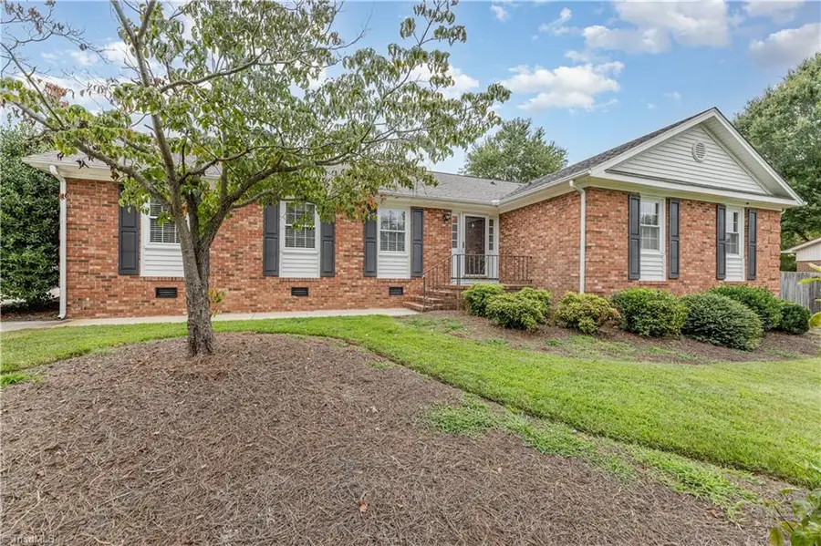 1232 Dovershire Place, High Point Township, NC 27262 - Image #3