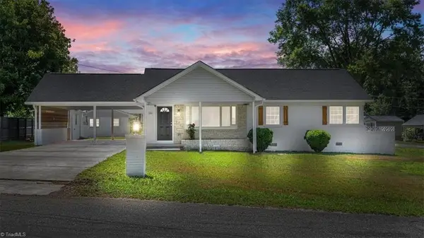 300 Willowbrook Drive, Thomasville, NC 27360