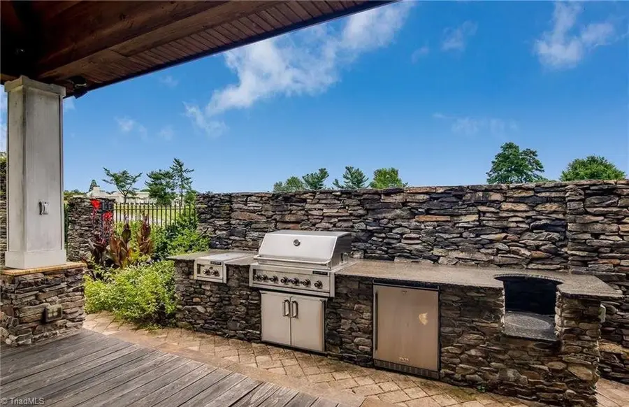 1042 Rockford Road, High Point Township, NC 27262 - Image #3