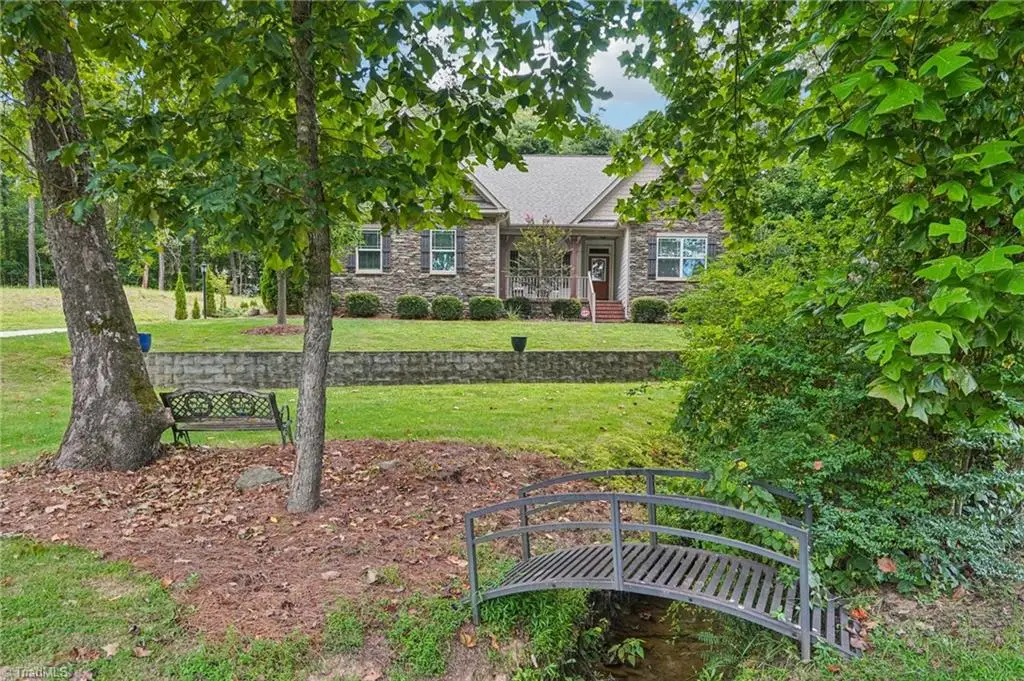 1550 Pike Place Court, Kernersville, NC 27284 - Image #1