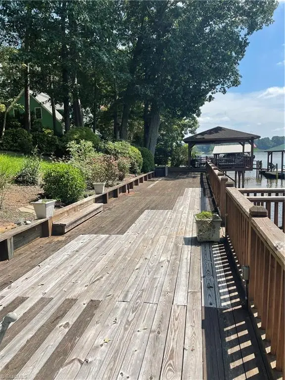 166 Mull Drive, Taylorsville, NC 28681 - Image #2