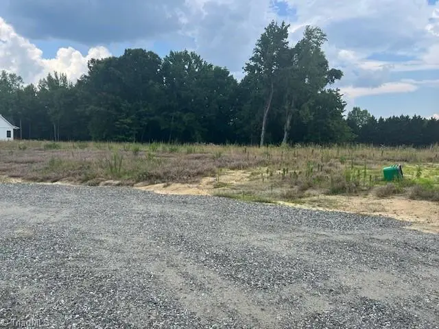 225 Hidden Acres Drive, Thomasville, NC 27360 - Image #2