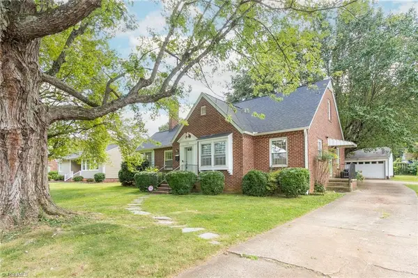 118 Tarleton Avenue, Burlington, NC 27215