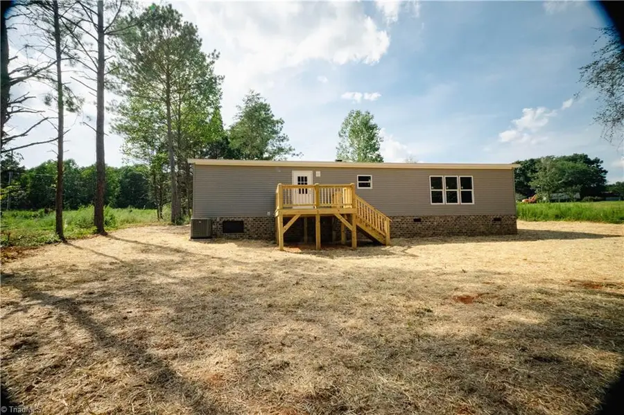 129 Patchwork Drive, Statesville, NC 28677 - Image #2