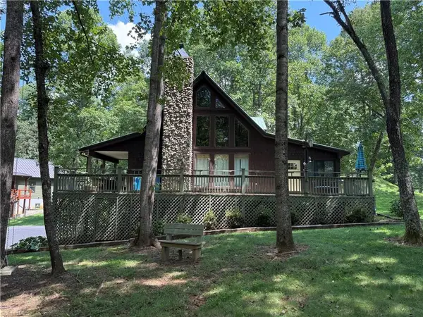 607 W Meadow Parkway, Moravian Falls, NC 28654