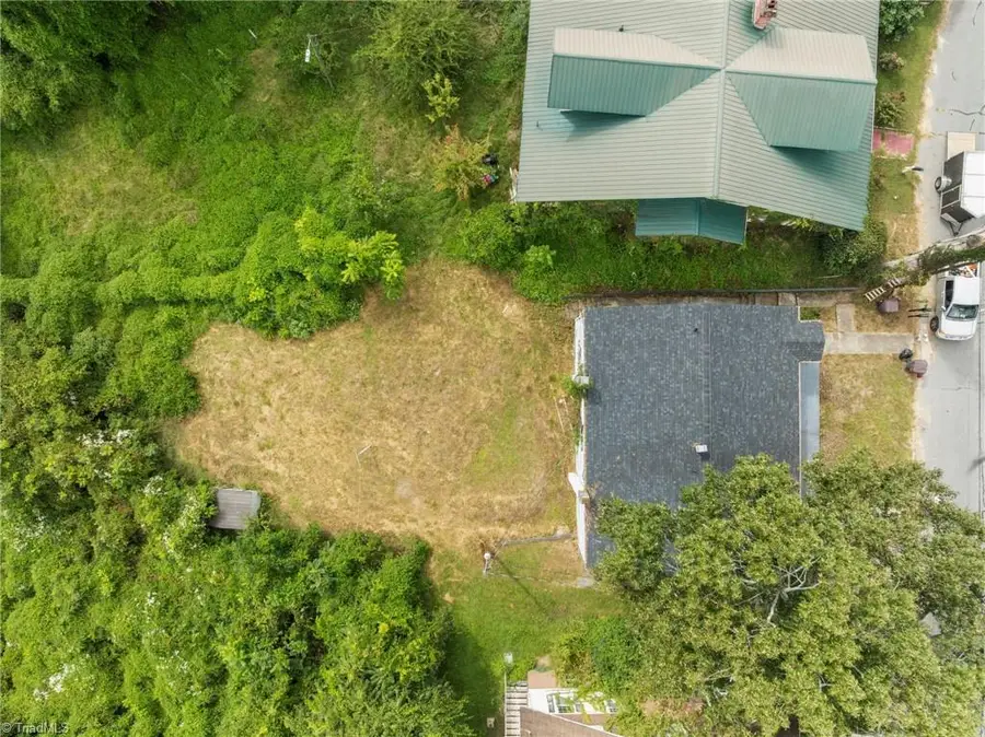 105 N Franklin Street, Reidsville, NC 27320 - Image #2