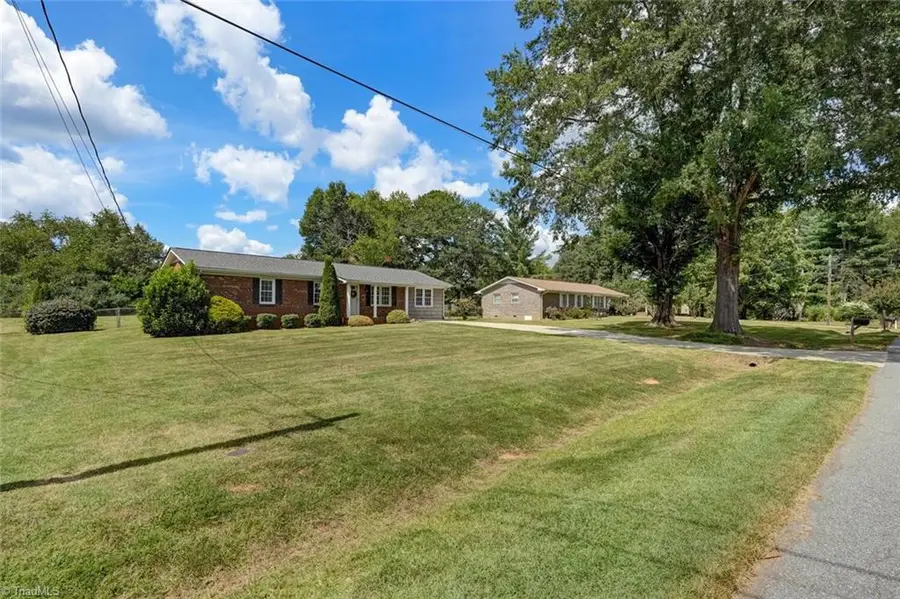 122 Legrande Drive, Eden, NC 27288 - Image #3