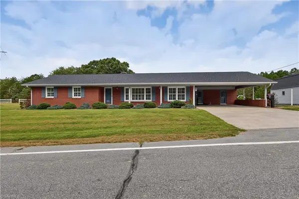 2587 Nc Highway 8, Danbury, NC 27016