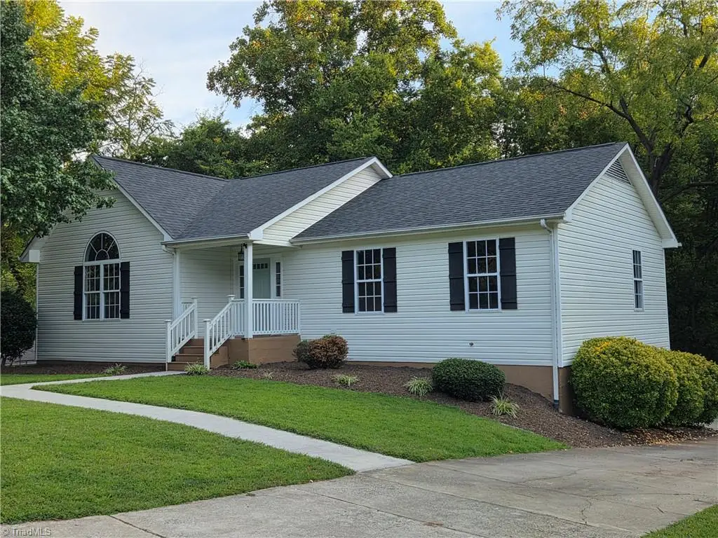 170 Crystal Drive, Winston Salem, NC 27106 - Image #1