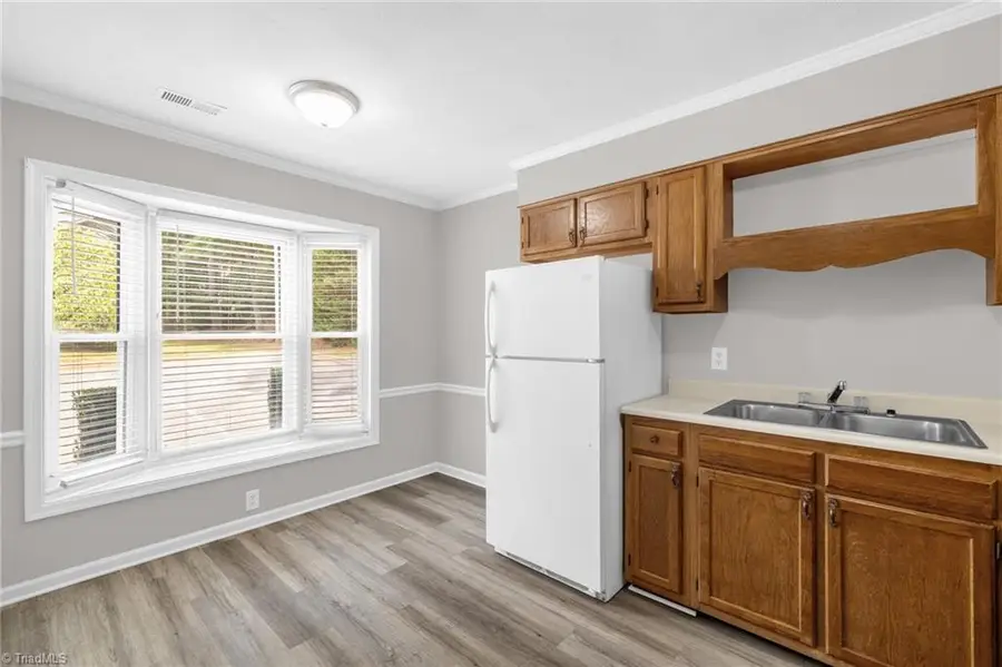 811 Ashebrook Drive #101, Greensboro, NC 27409 - Image #2