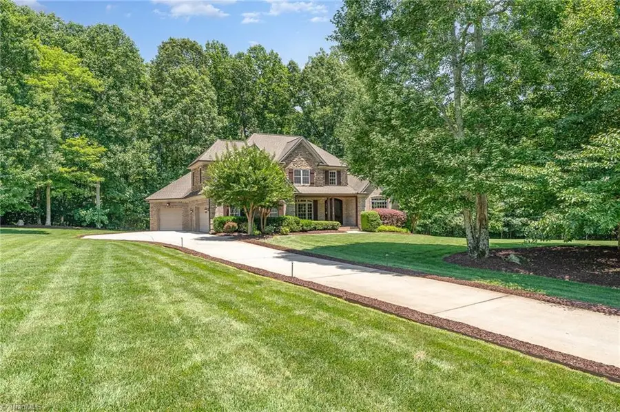 5216 Harley Stafford Drive, Oak Ridge, NC 27310 - Image #2