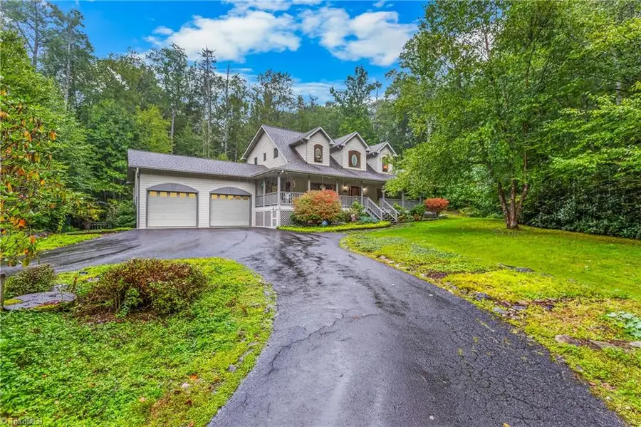 163 Old Hickory Lane, Linville, NC 28646 - Image #2