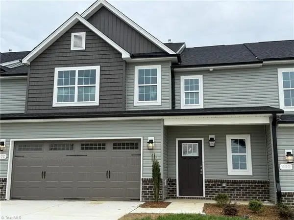 202 Oakdale Forest Court #Lot 2, Jamestown, NC 27282