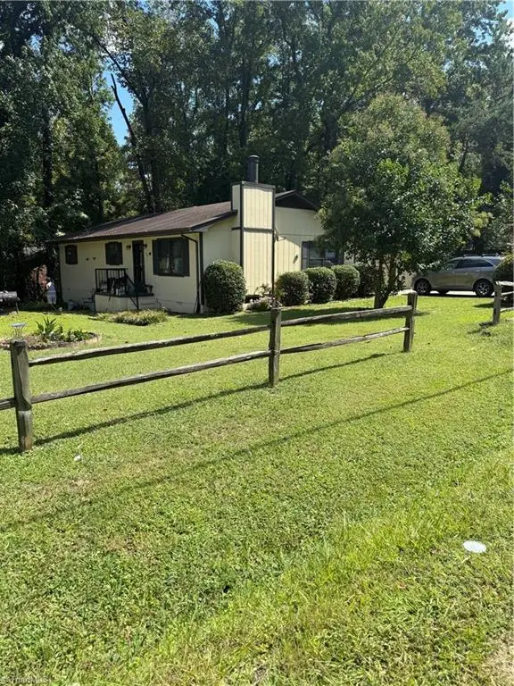 400 E Springfield Road, High Point Township, NC 27263 - Image #2