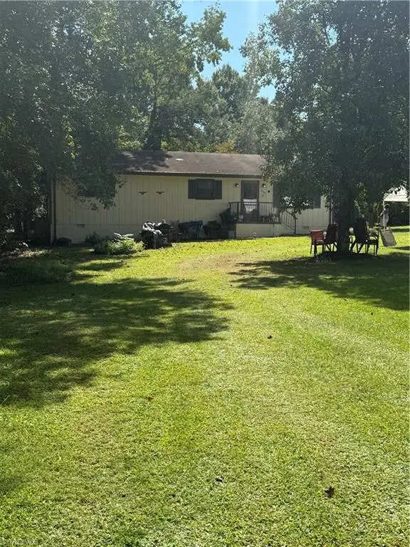 400 E Springfield Road, High Point Township, NC 27263 - Image #3