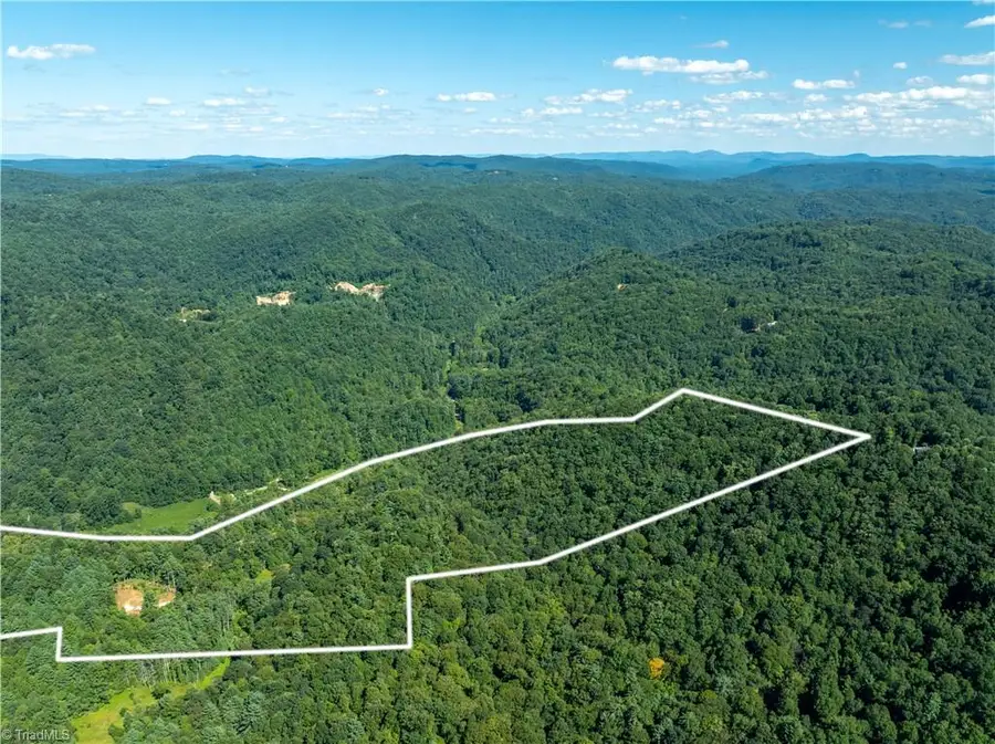 5710 Elk Creek Road, Deep Gap, NC 28618 - Image #2