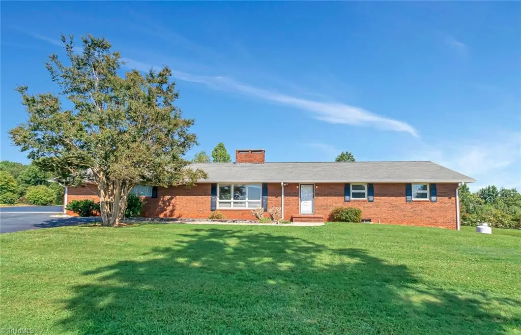 885 Winkler Mill Road, Wilkesboro, NC 28697 - Image #1