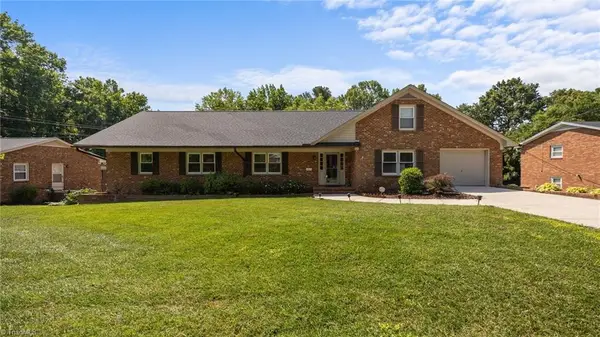 1926 Downing Drive, Burlington, NC 27215