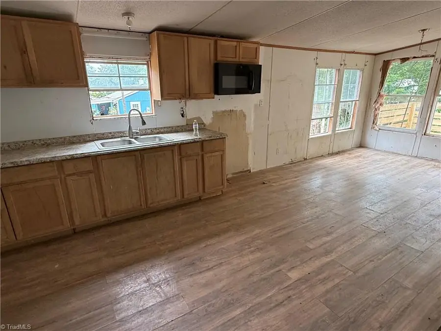 620 Frank Fleer Road, Lexington, NC 27292 - Image #2