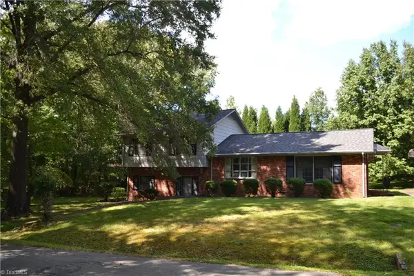 202 W Tidball Avenue, Madison, NC 27025