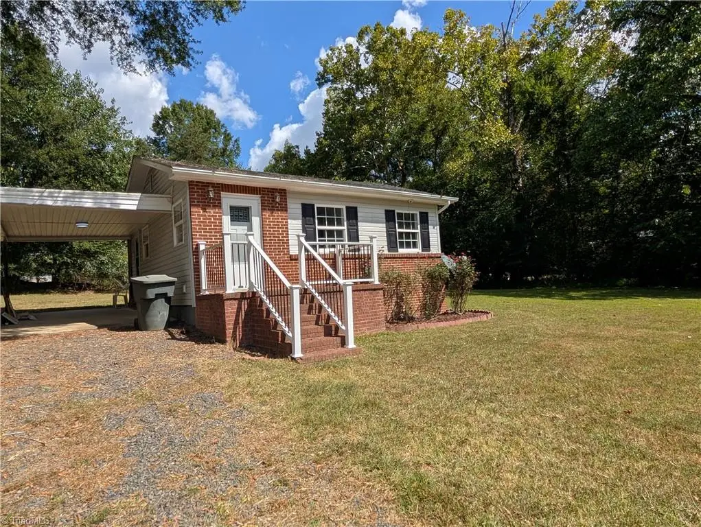 1113 Willow Street, Eden, NC 27288 - Image #1