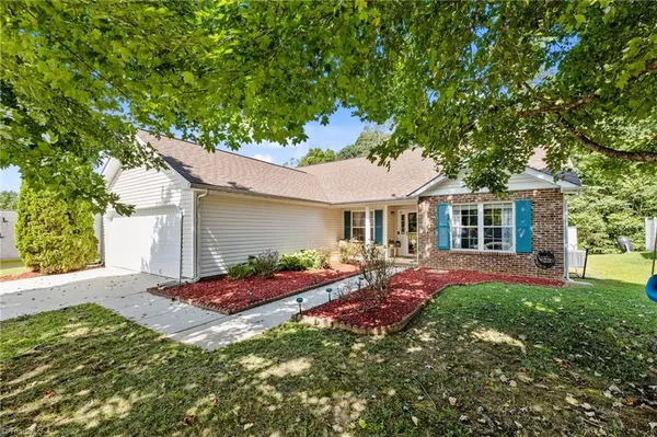 6424 Highland Oak Drive, Greensboro, NC 27410