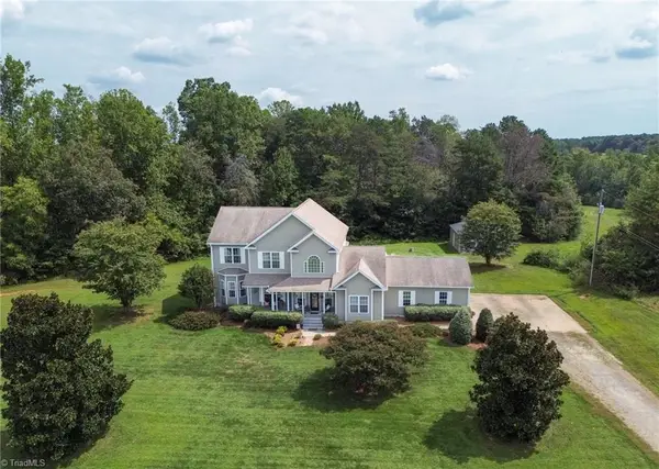 3137 Yorkshire Lane, Boonville, NC 27011