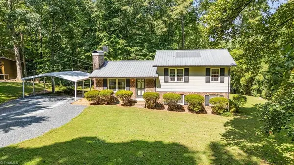 2110 Newell Street, Ramseur, NC 27316