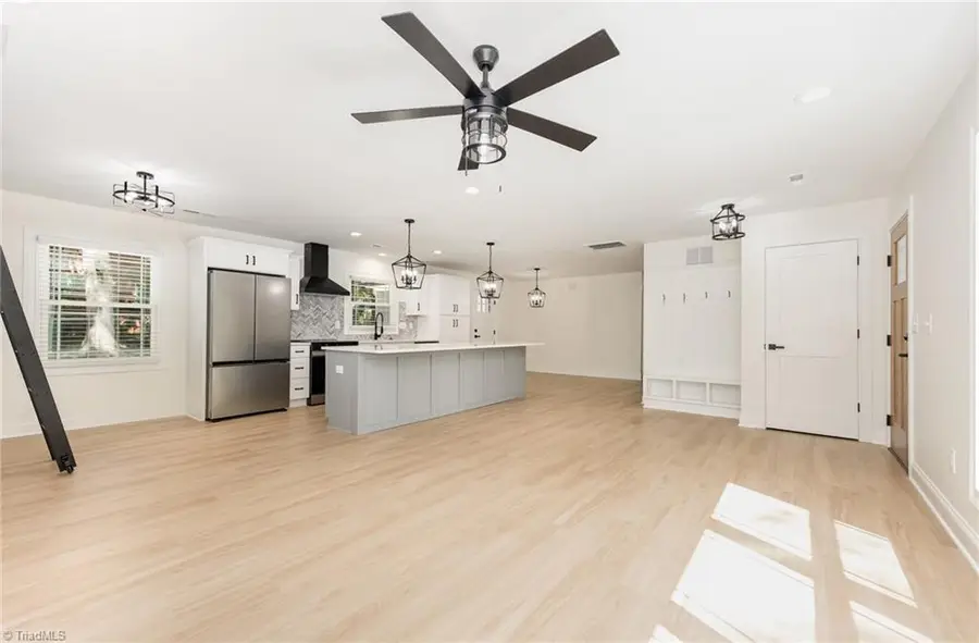 2200 Hathaway Drive, Greensboro, NC 27408 - Image #3