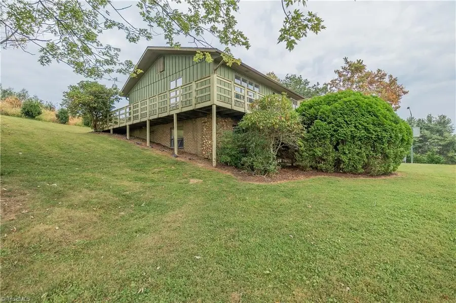 244 Columbine Lane, Galax, VA 24333 - Image #3