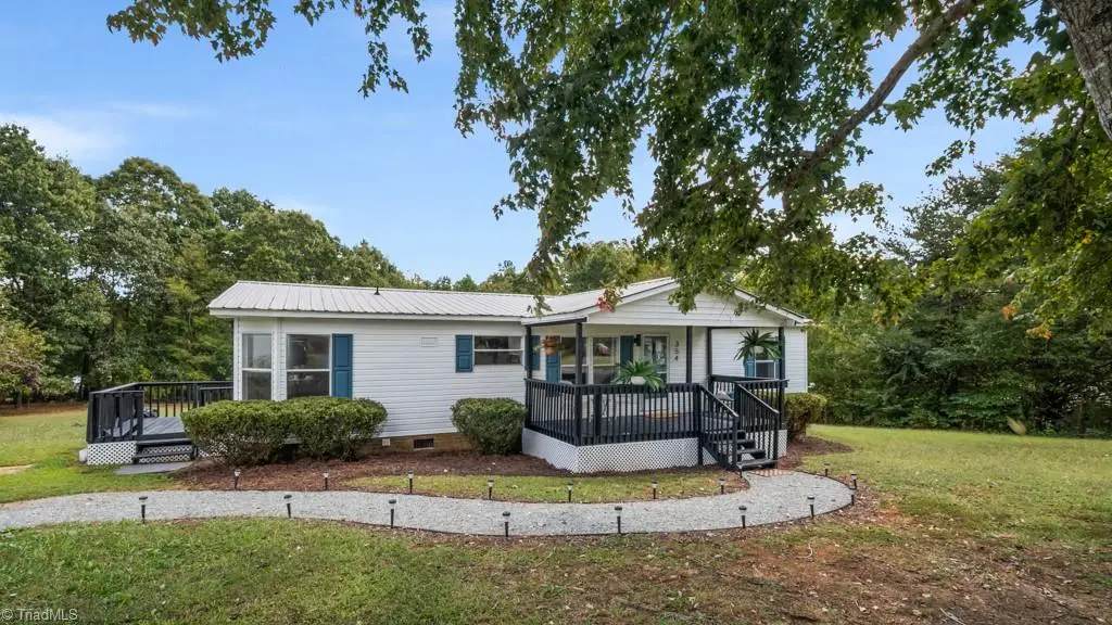 354 W Grove Road, Lexington, NC 27295 - Image #1