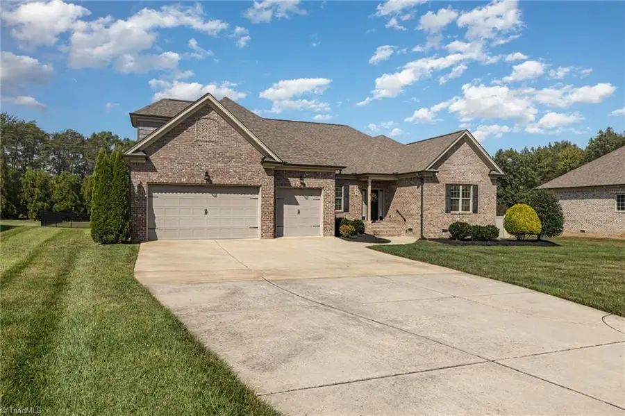 8204 Fortana Court, Oak Ridge Township, NC 27284 - Image #2