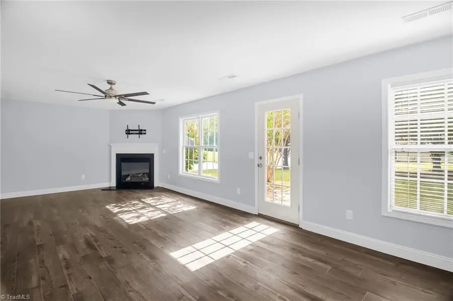 4514 Woodway Drive, Kernersville, NC 27284 - Image #2