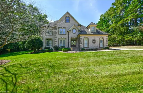 7303 Horseshoe Bend Trail, Summerfield, NC 27358