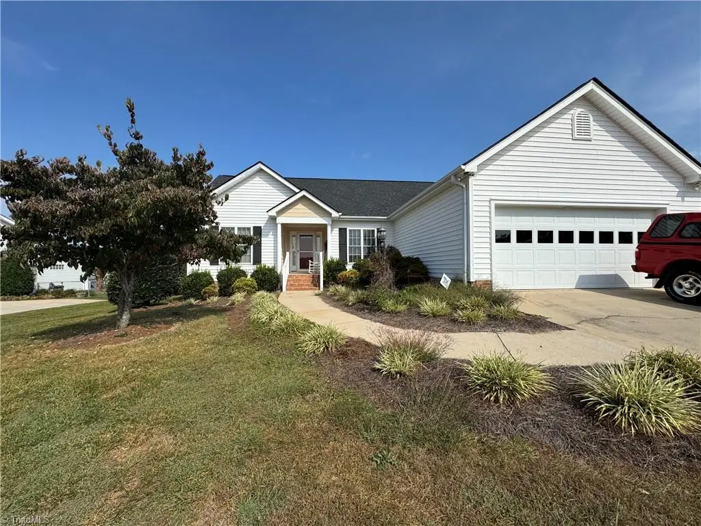 1040 Oxford Lane, King, NC 27021 - Image #1