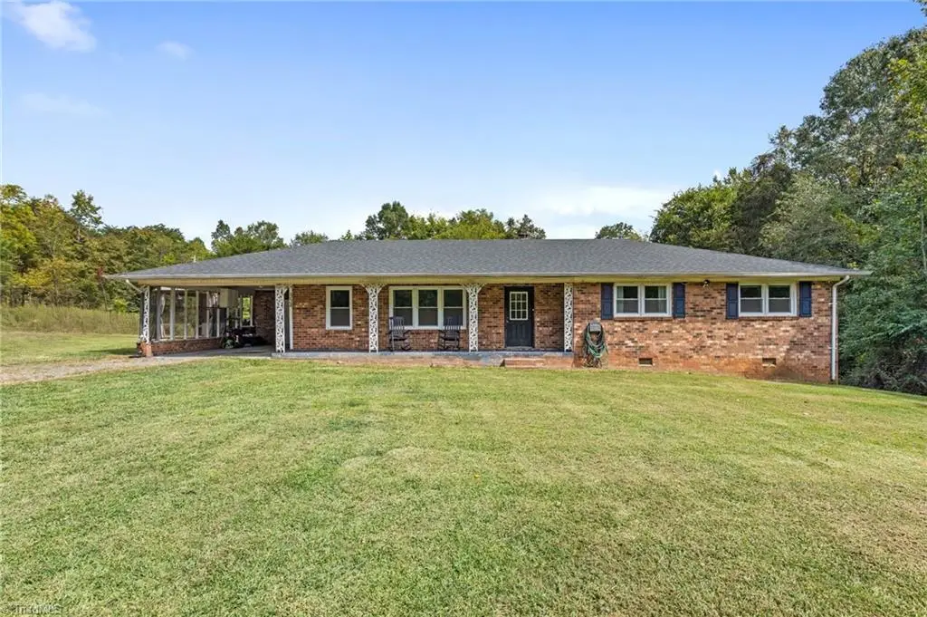 354 Crump Circle, Woodleaf, NC 27054 - Image #1