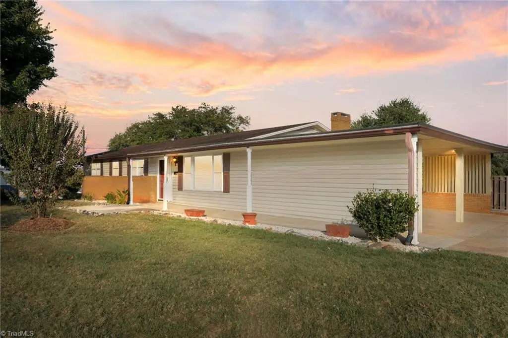 920 Thomas Street, Statesville, NC 28677 - Image #1